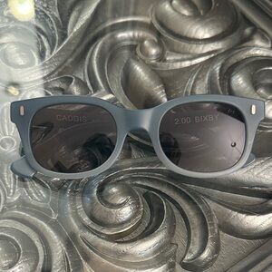Caddis Bixby 2.00 Reader Sunglasses in Ombré Grey Blue